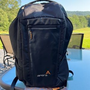 Apera backpack style duffel bag